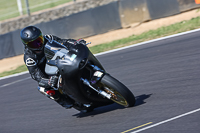 brands-hatch-photographs;brands-no-limits-trackday;cadwell-trackday-photographs;enduro-digital-images;event-digital-images;eventdigitalimages;no-limits-trackdays;peter-wileman-photography;racing-digital-images;trackday-digital-images;trackday-photos